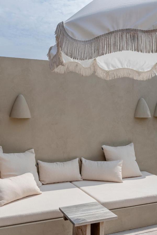Loft Living Parkview Suite นิวว์ปอร์ท ภายนอก รูปภาพ